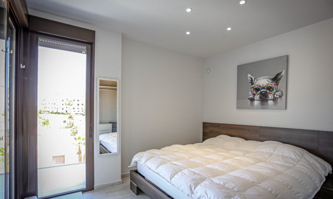 Segunda mano - Apartamento -
Orihuela Costa - Costa Blanca