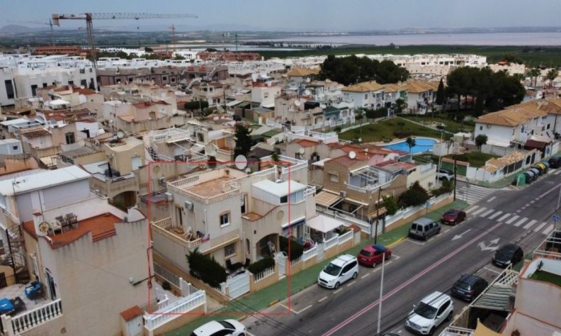 Resale - Duplex -
Torrevieja - Costa Blanca
