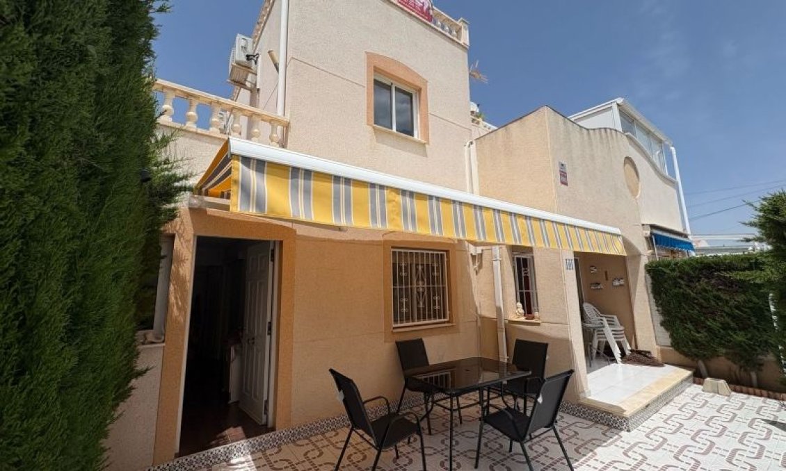 Resale - Duplex -
Torrevieja - Costa Blanca