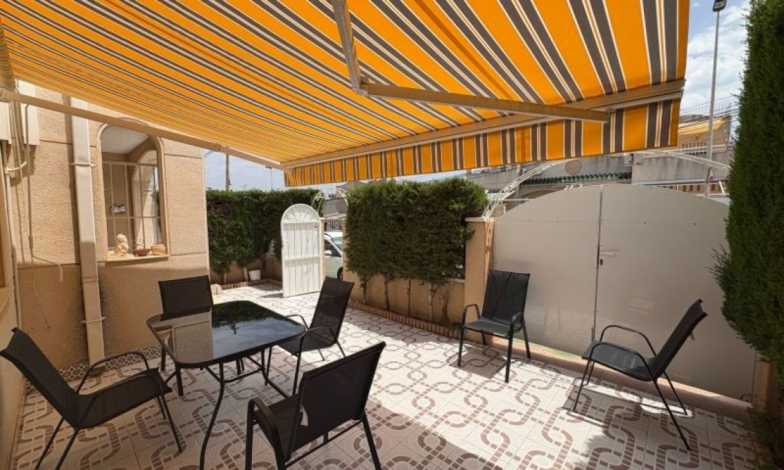 Resale - Duplex -
Torrevieja - Costa Blanca