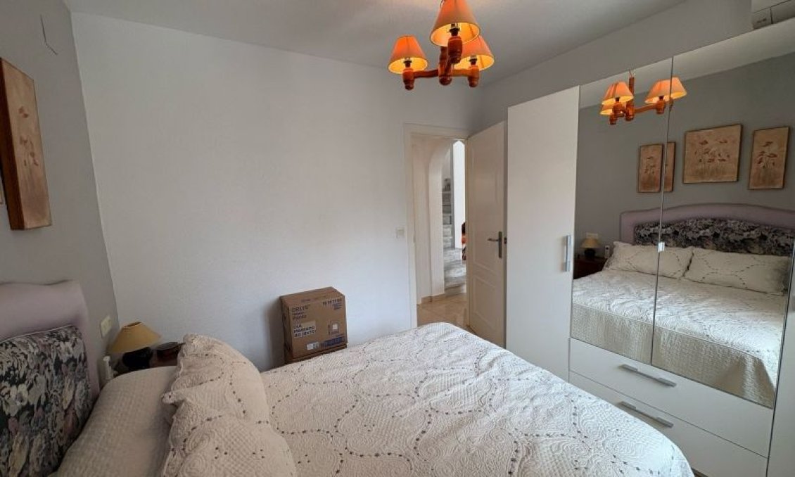 Resale - Duplex -
Torrevieja - Costa Blanca