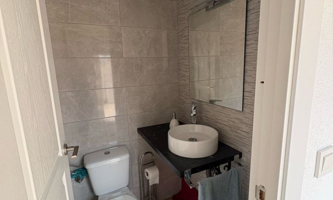 Resale - Duplex -
Torrevieja - Costa Blanca