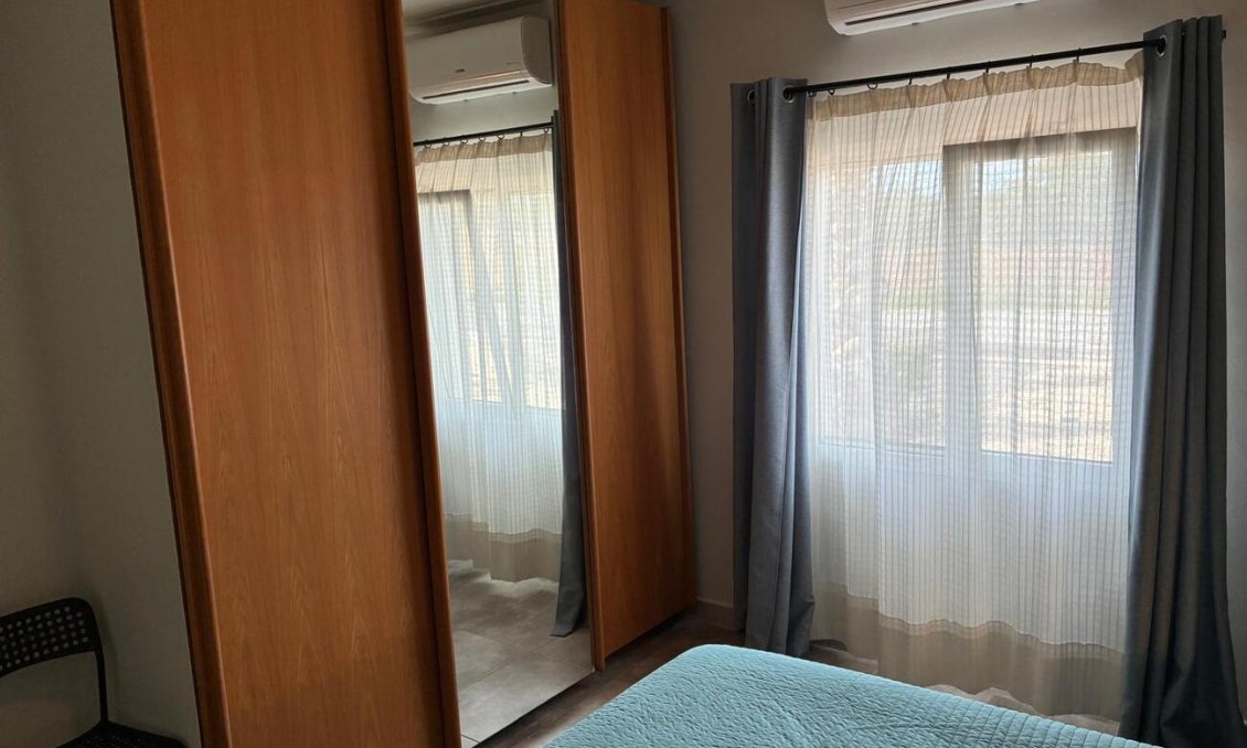 Resale - Villa -
Crevillent - Costa Blanca