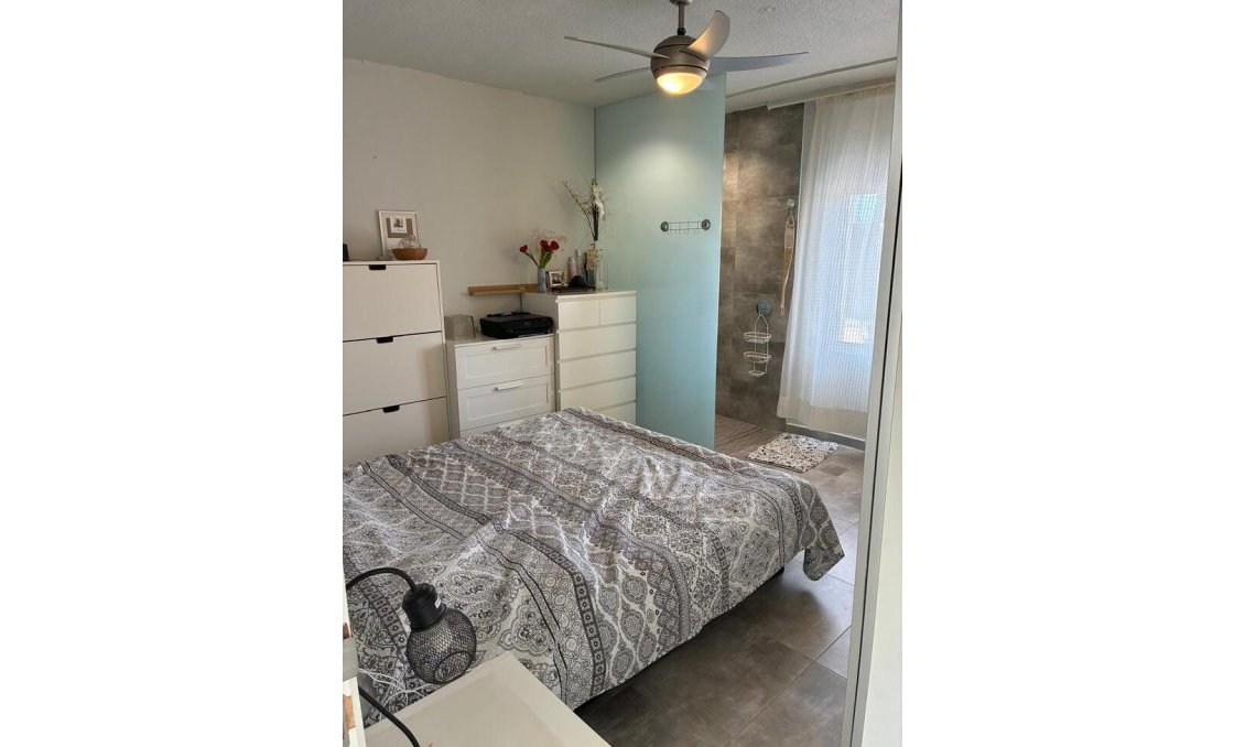 Resale - Villa -
Crevillent - Costa Blanca