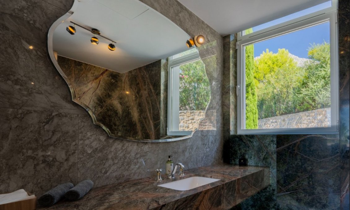 Wiederverkauf - Villa -
Altea - Costa Blanca