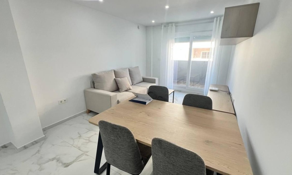 Resale - Apartment -
Torrevieja - PARQUE DE LAS NACIONES
