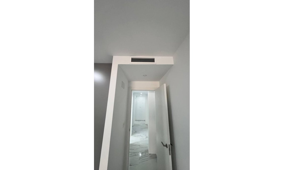 Resale - Apartment -
Torrevieja - PARQUE DE LAS NACIONES