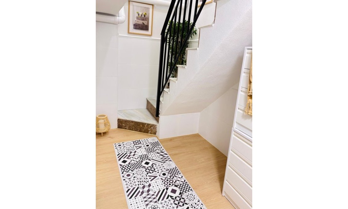 Resale - Apartment -
Torrevieja - Playa de los Locos