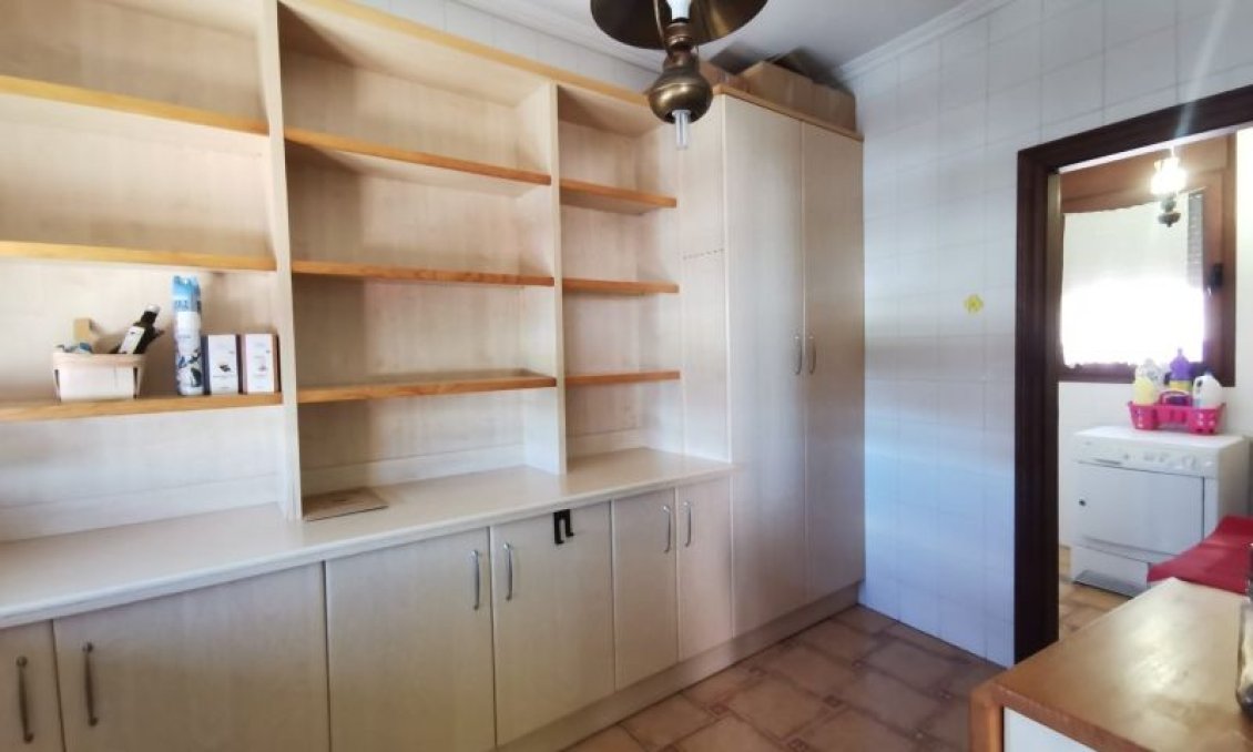 Resale - Villa -
Orihuela - Inland