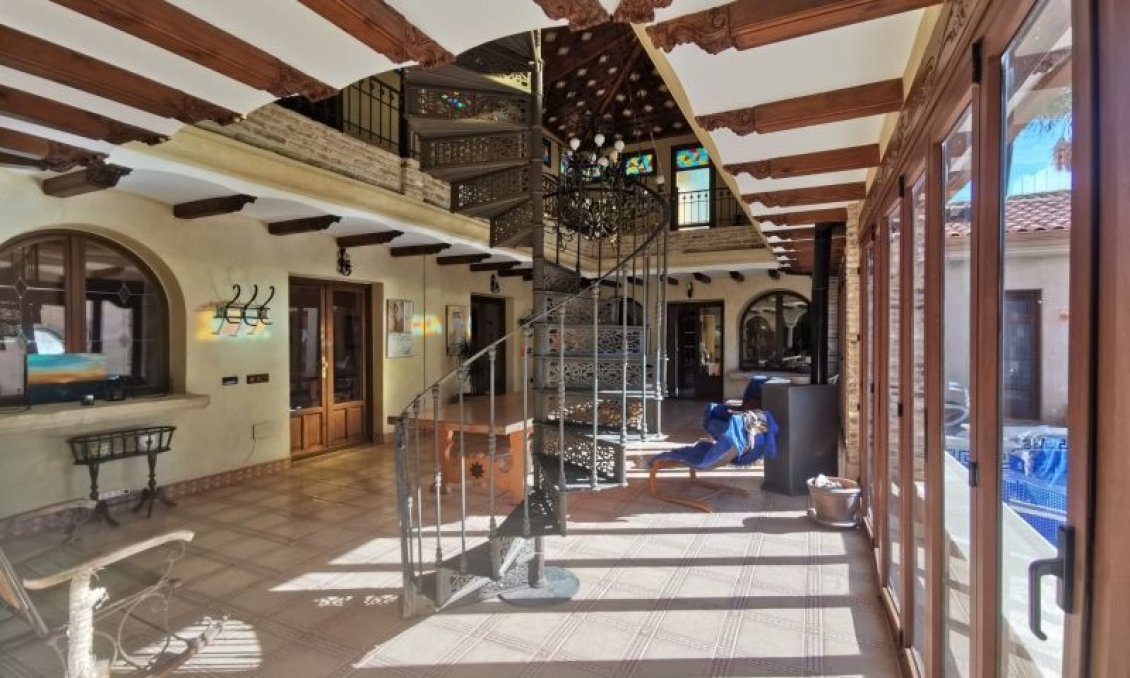 Resale - Villa -
Orihuela - Inland