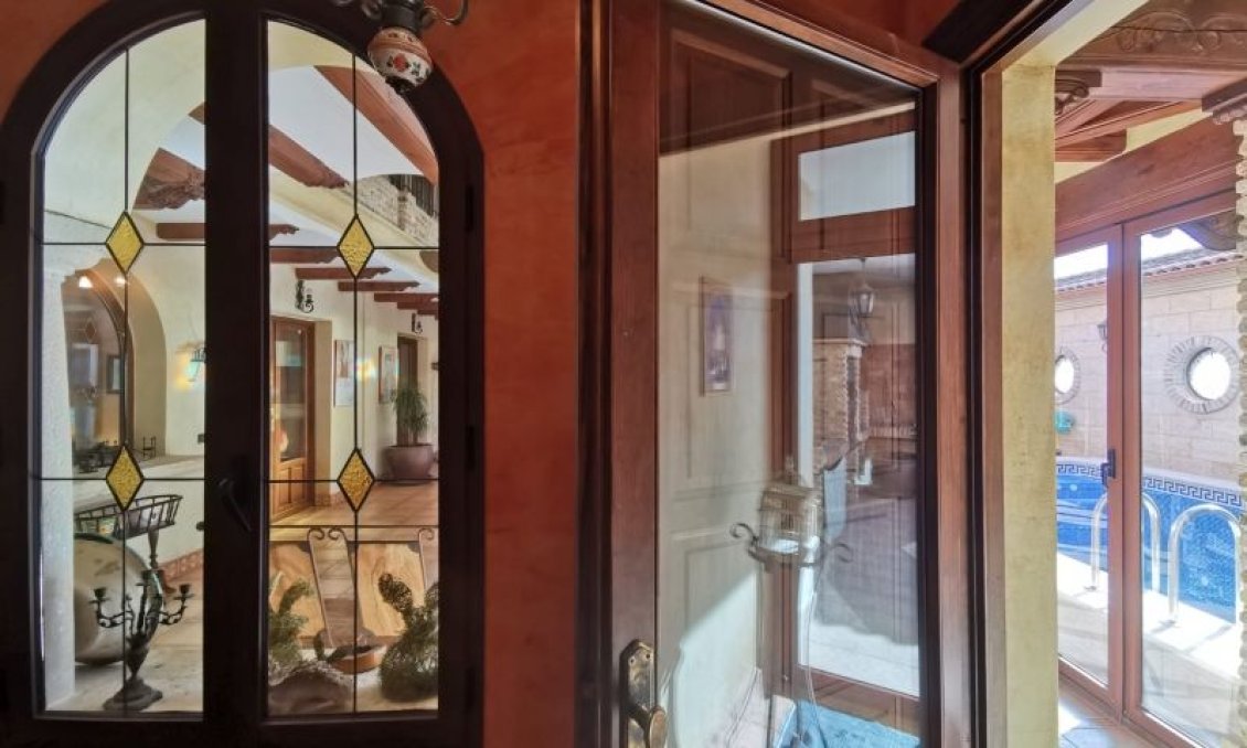 Resale - Villa -
Orihuela - Inland