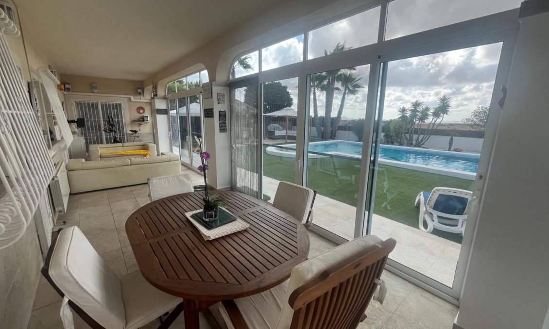 Wiederverkauf - Villa -
Gea Y Truyols - Inland