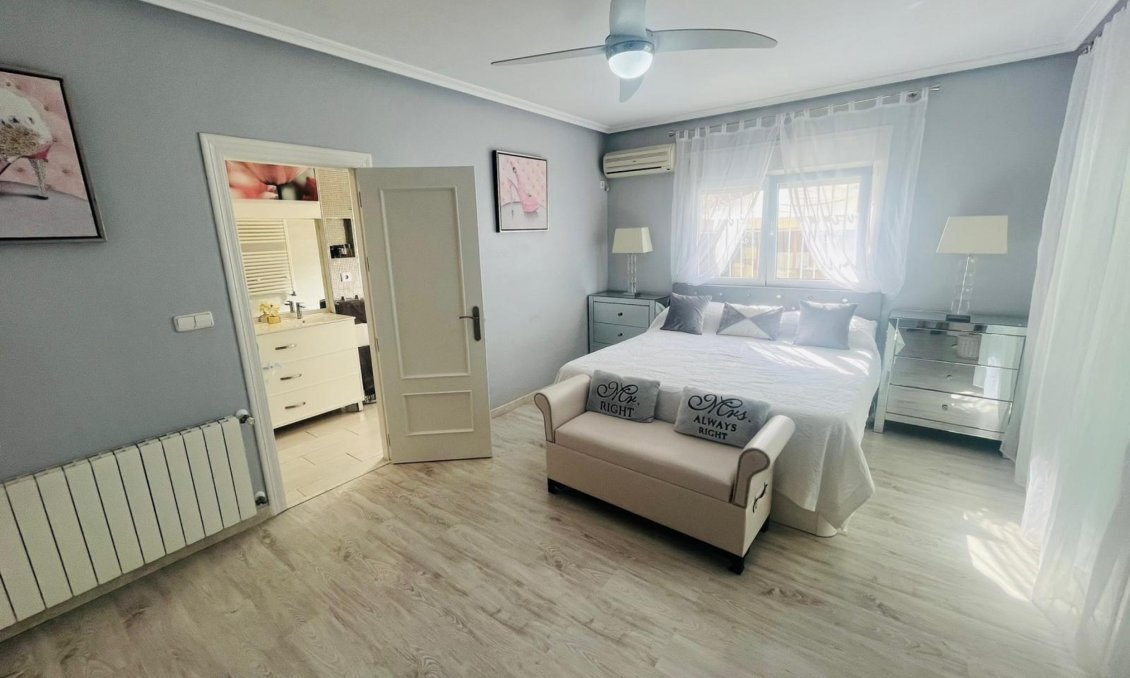 Wiederverkauf - Villa -
Gea Y Truyols - Inland