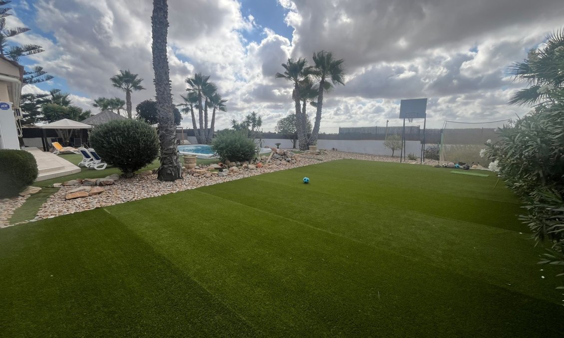 Wiederverkauf - Villa -
Gea Y Truyols - Inland