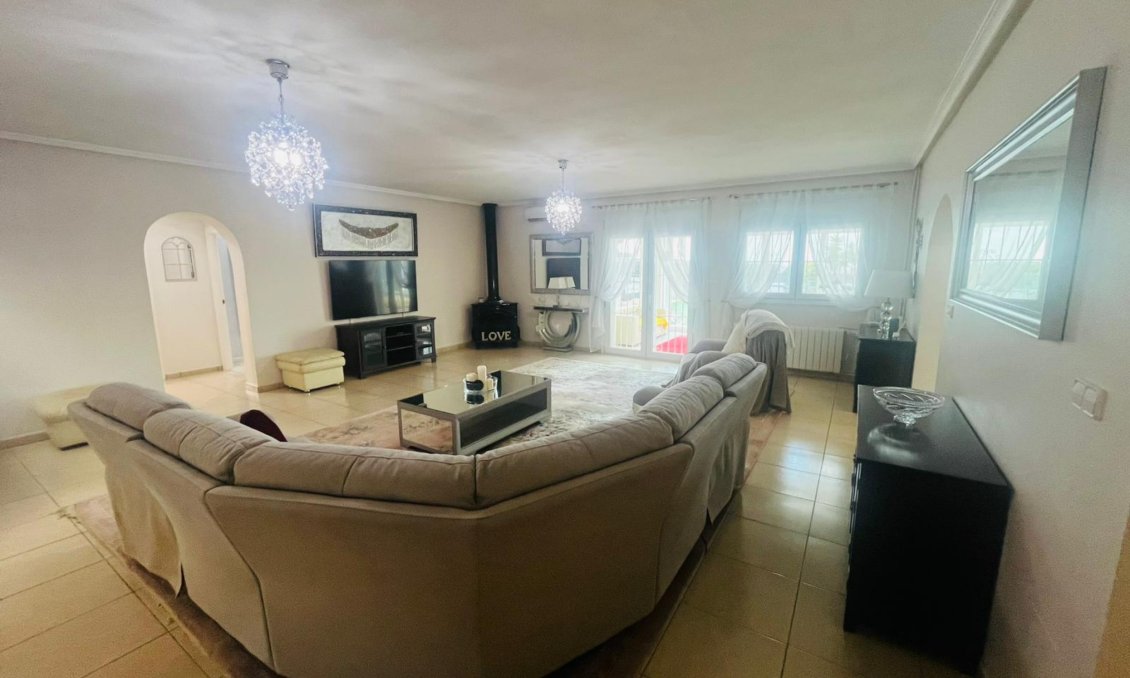 Wiederverkauf - Villa -
Gea Y Truyols - Inland