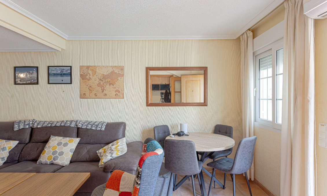 Wiederverkauf - Villa -
Pilar de la Horadada - Costa Blanca