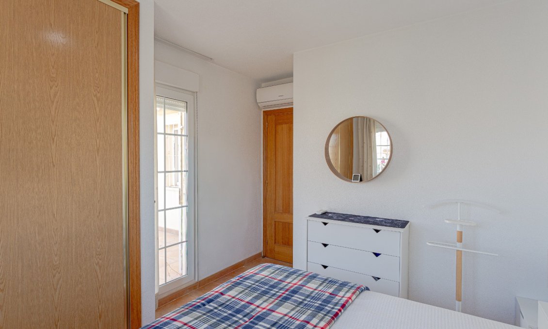 Wiederverkauf - Villa -
Pilar de la Horadada - Costa Blanca