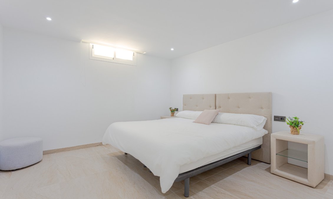 Revente - Villa -
Orihuela Costa - Costa Blanca