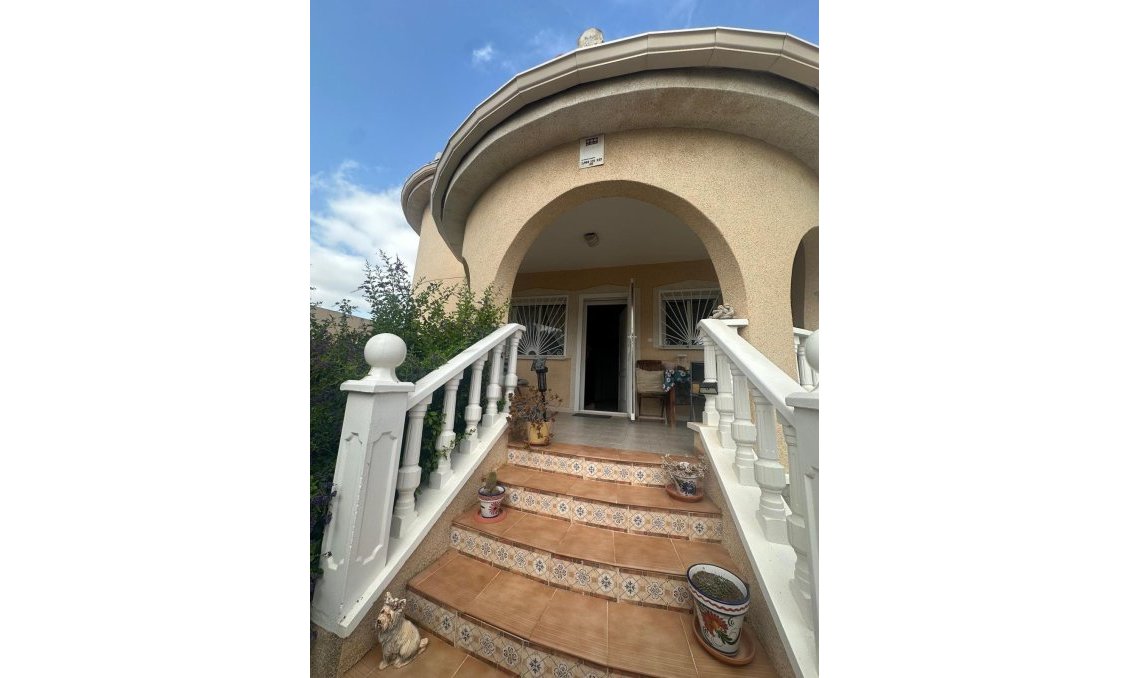 Resale - Villa -
Ciudad Quesada - Costa Blanca Sur