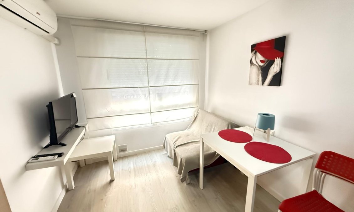 Resale - Apartment -
Torrevieja - Playa del Cura