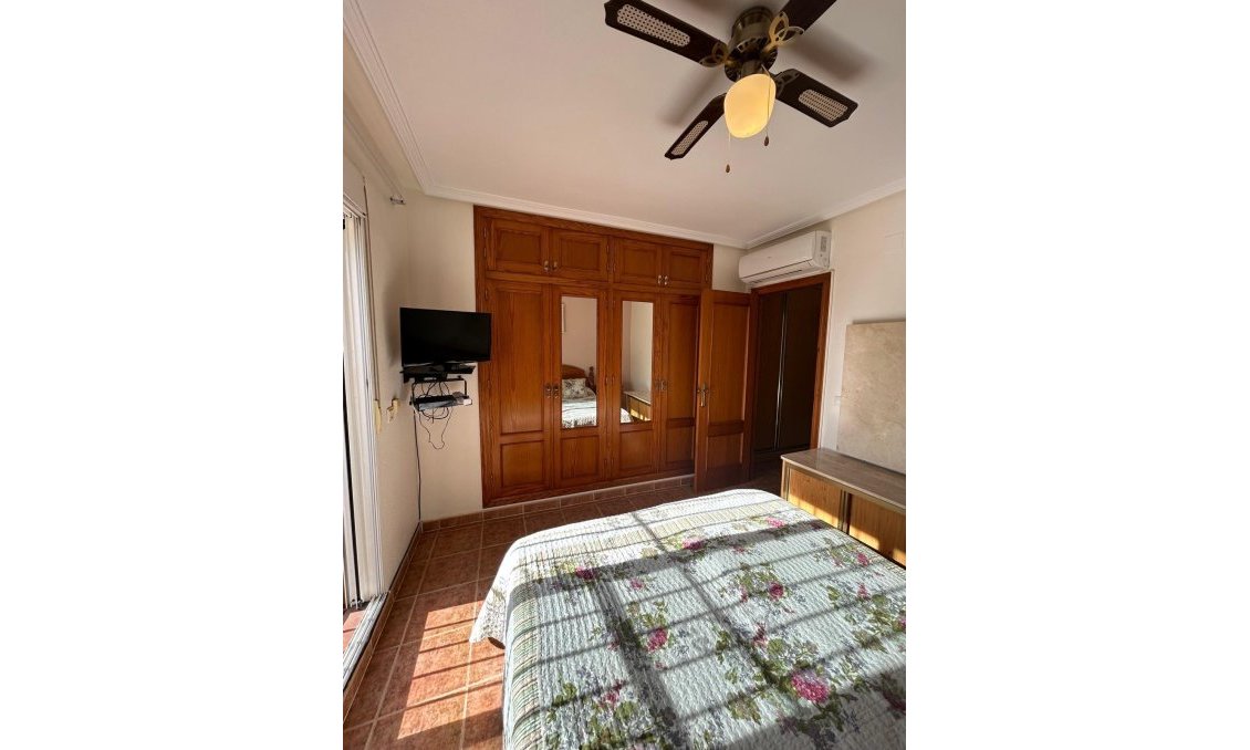 Resale - Duplex -
Orihuela Costa - Punta Prima