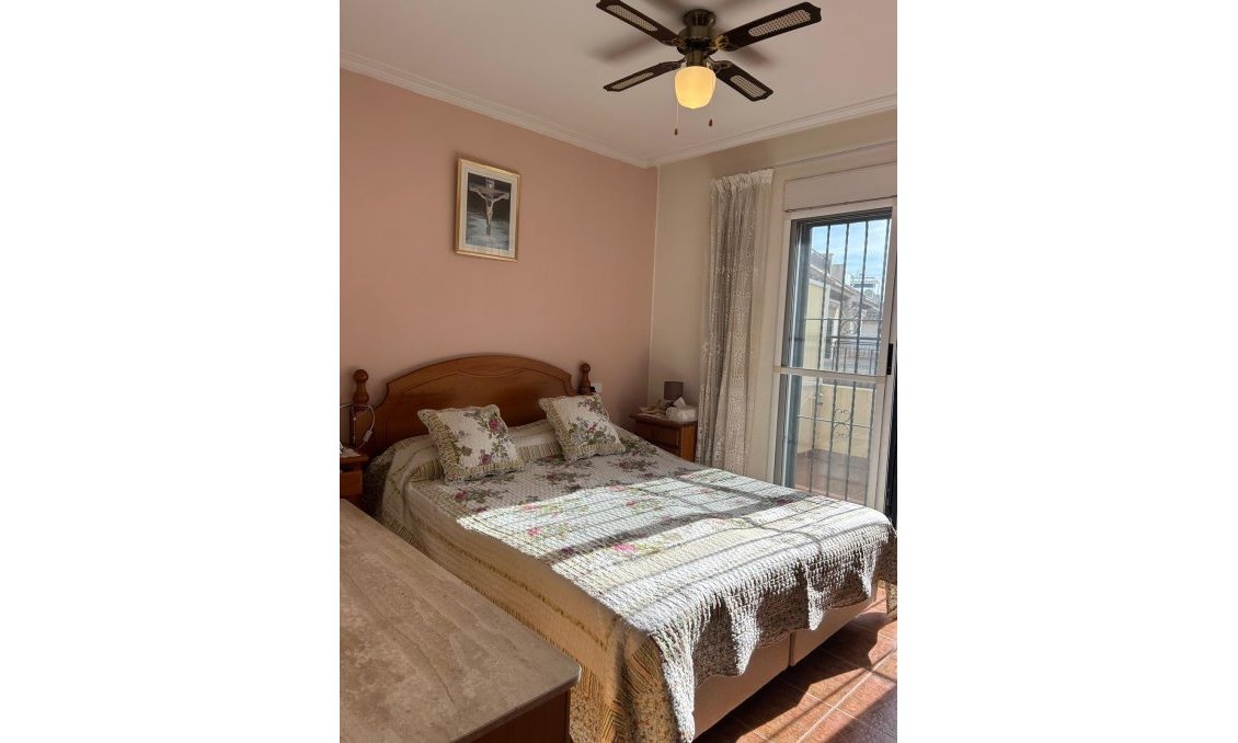 Resale - Duplex -
Orihuela Costa - Punta Prima