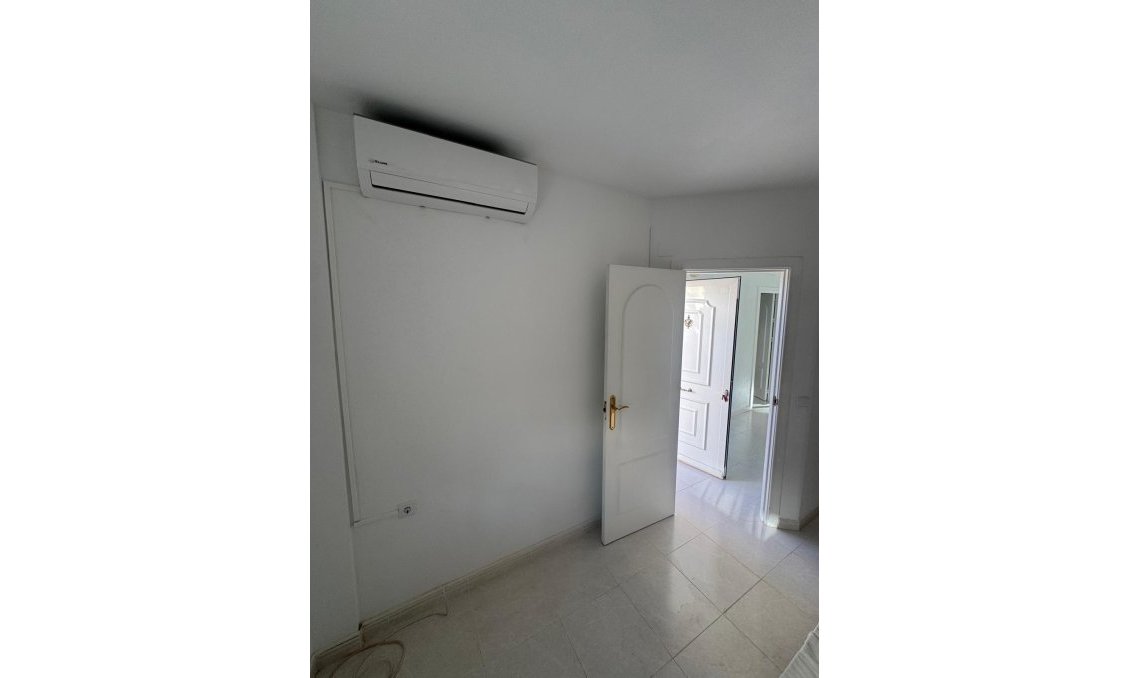 Resale - Apartment -
Orihuela Costa - Playa Flamenca