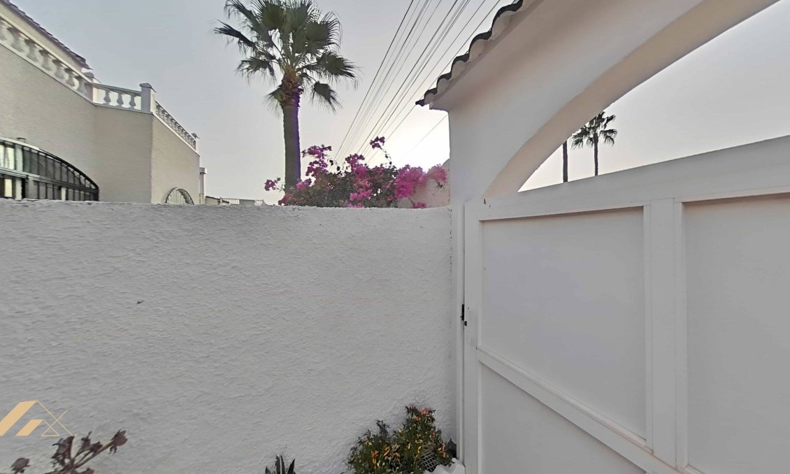 Wiederverkauf - Villa -
Torrevieja - San Luis