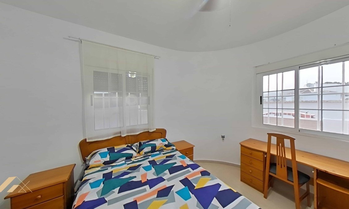 Wiederverkauf - Villa -
Torrevieja - San Luis