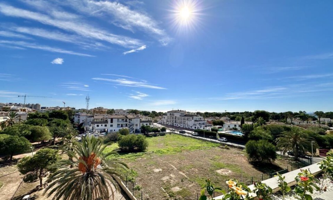 Resale - Penthouse -
Torrevieja - Punta Prima