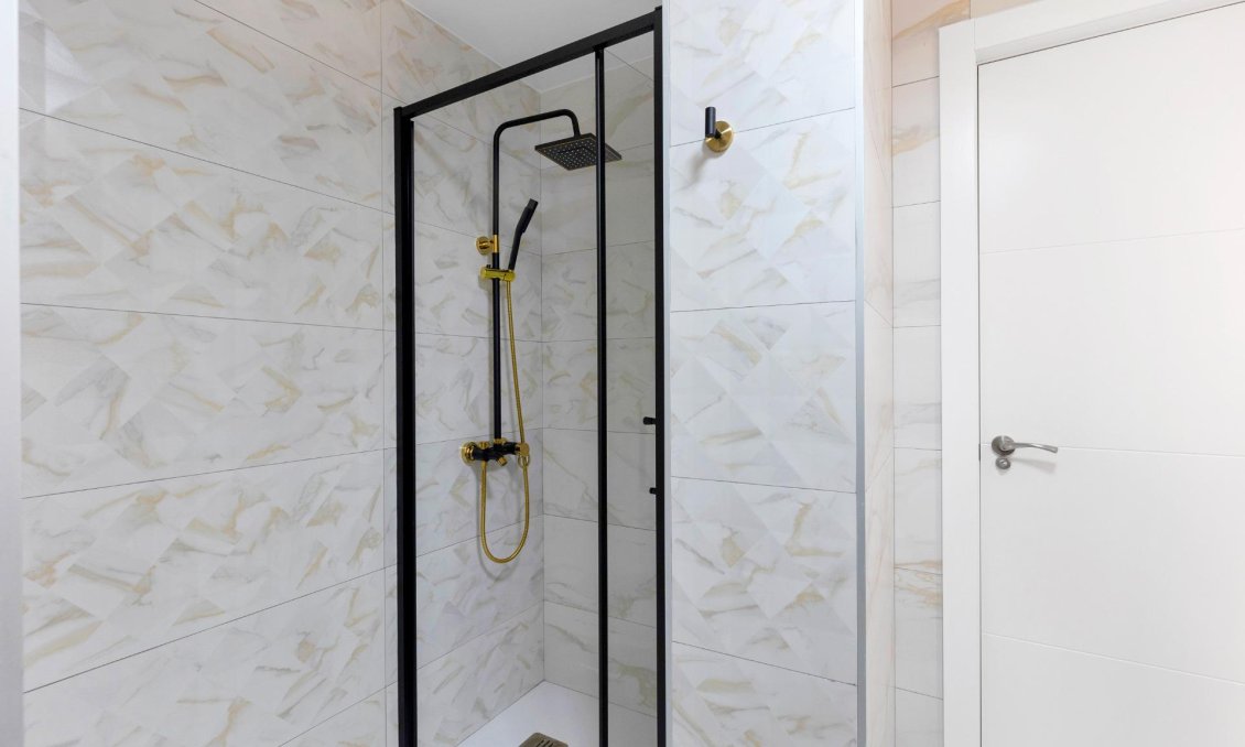 Resale - Apartment -
Torrevieja - La Mata