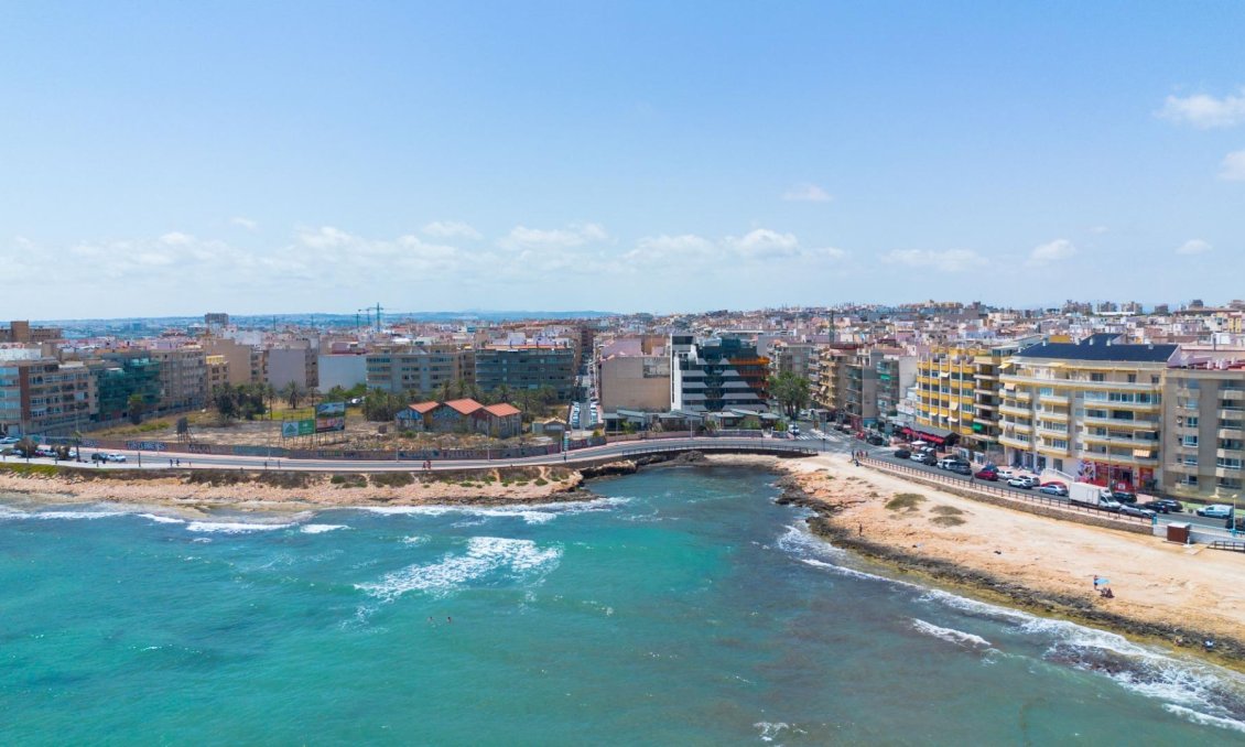 Resale - Apartment -
Torrevieja - Playa del Cura