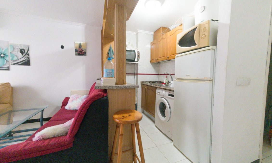 Resale - Apartment -
Torrevieja - Playa del Cura