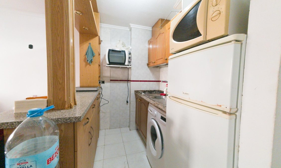 Resale - Apartment -
Torrevieja - Playa del Cura