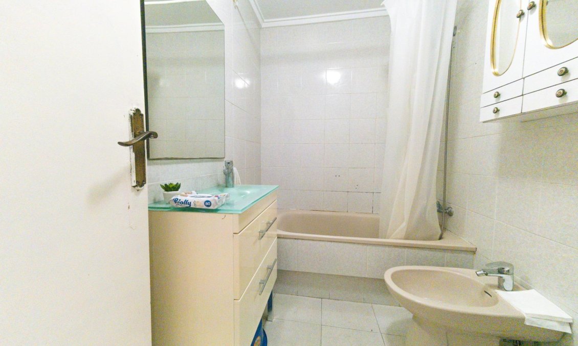 Resale - Apartment -
Torrevieja - Playa del Cura