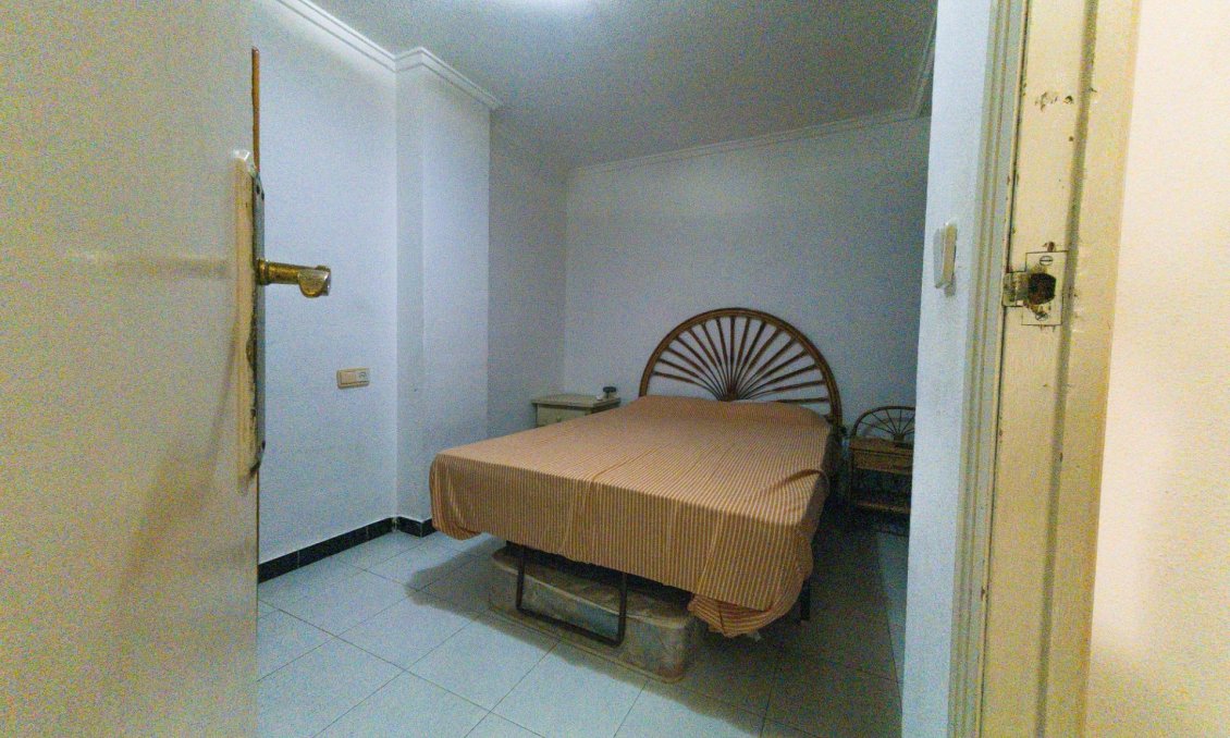 Resale - Apartment -
Torrevieja - Playa del Cura