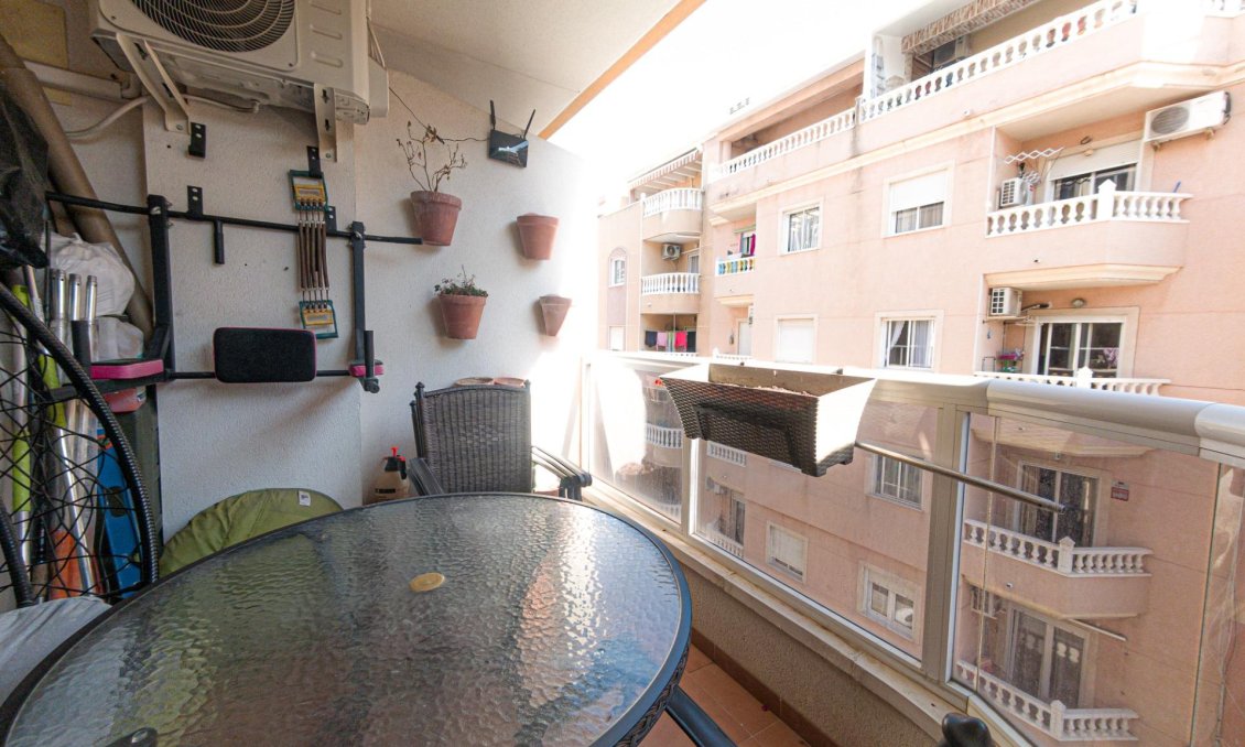 Resale - Apartment -
Torrevieja - Cala Del Palangre