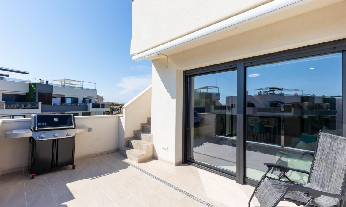 Resale - Penthouse -
Orihuela Costa - Playa Flamenca