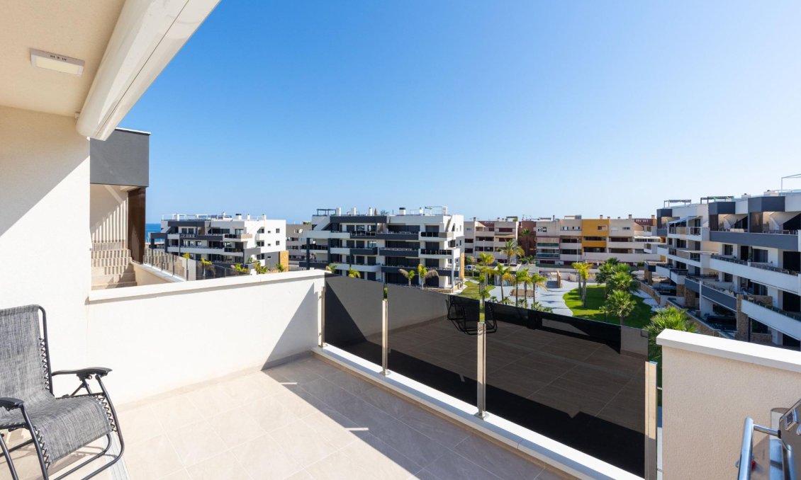 Resale - Penthouse -
Orihuela Costa - Playa Flamenca