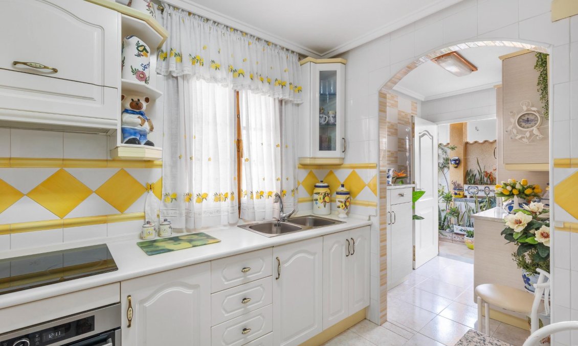 Wiederverkauf - Town House -
Torrevieja - Los Frutales