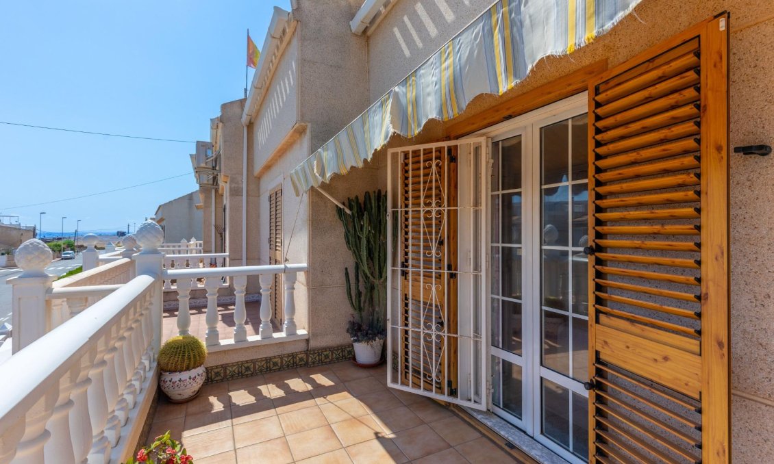 Wiederverkauf - Town House -
Torrevieja - Los Frutales