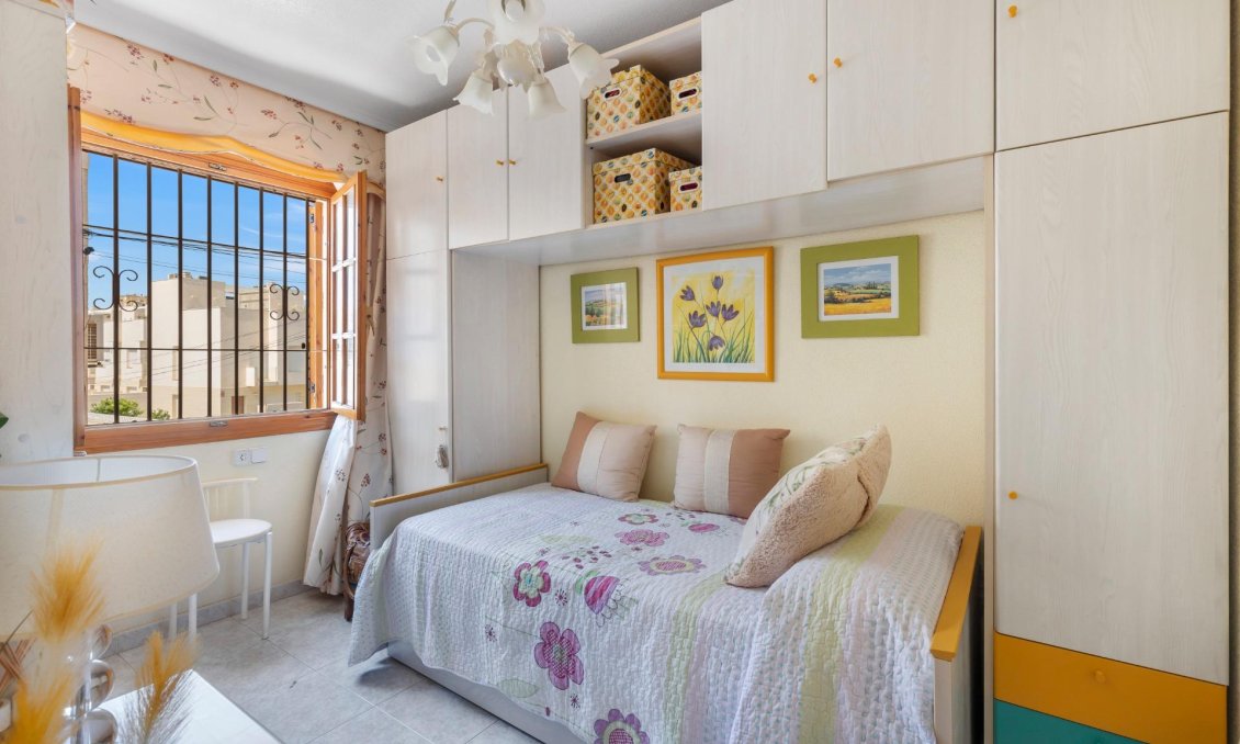 Wiederverkauf - Town House -
Torrevieja - Los Frutales