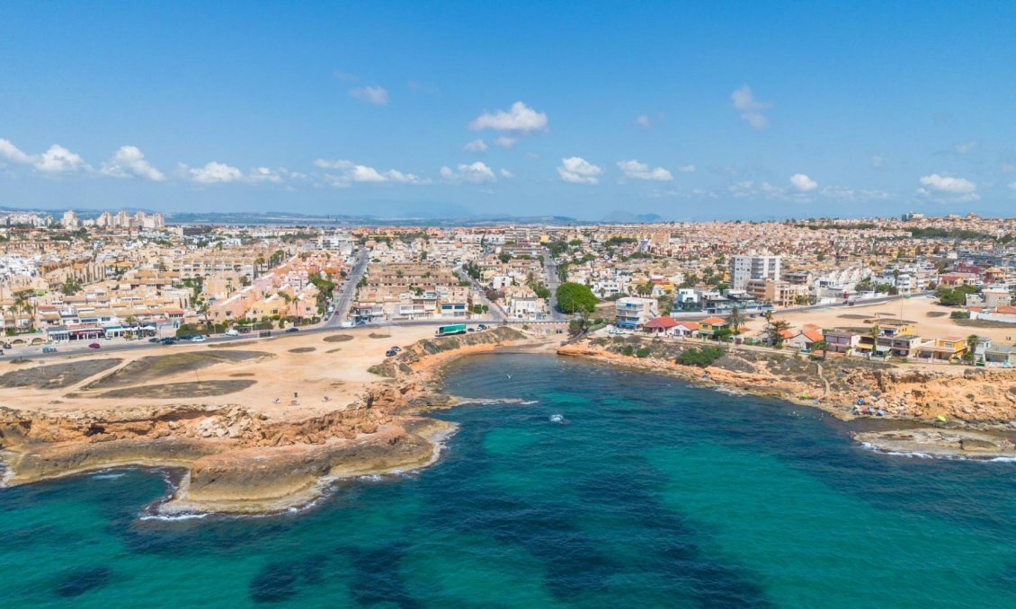 Wiederverkauf - Town House -
Torrevieja - Los Frutales