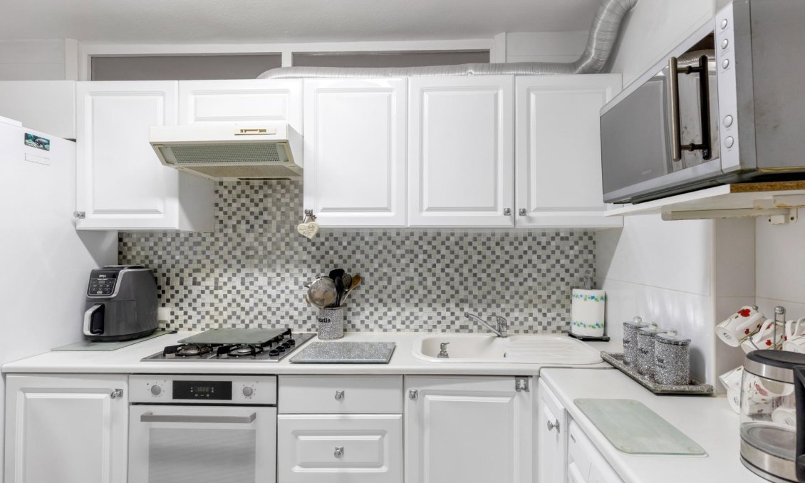 Resale - Apartment -
Torrevieja - Playa del Cura