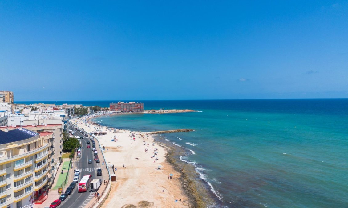 Resale - Apartment -
Torrevieja - Playa del Cura