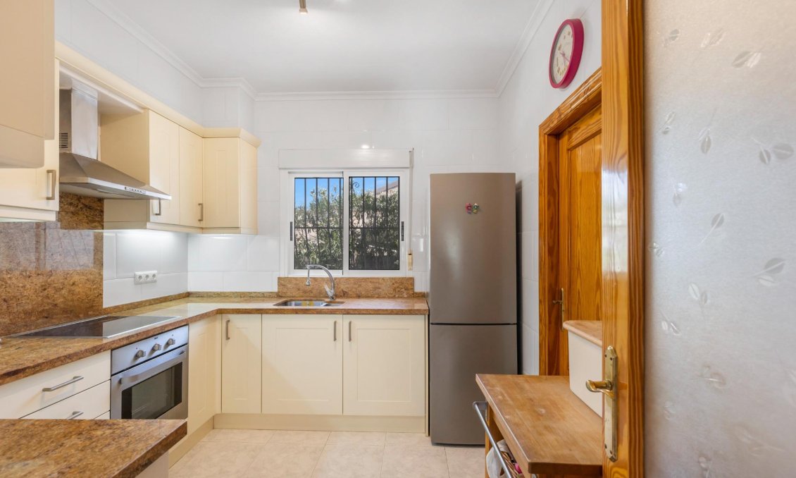 Revânzare - Vilă -
San Fulgencio