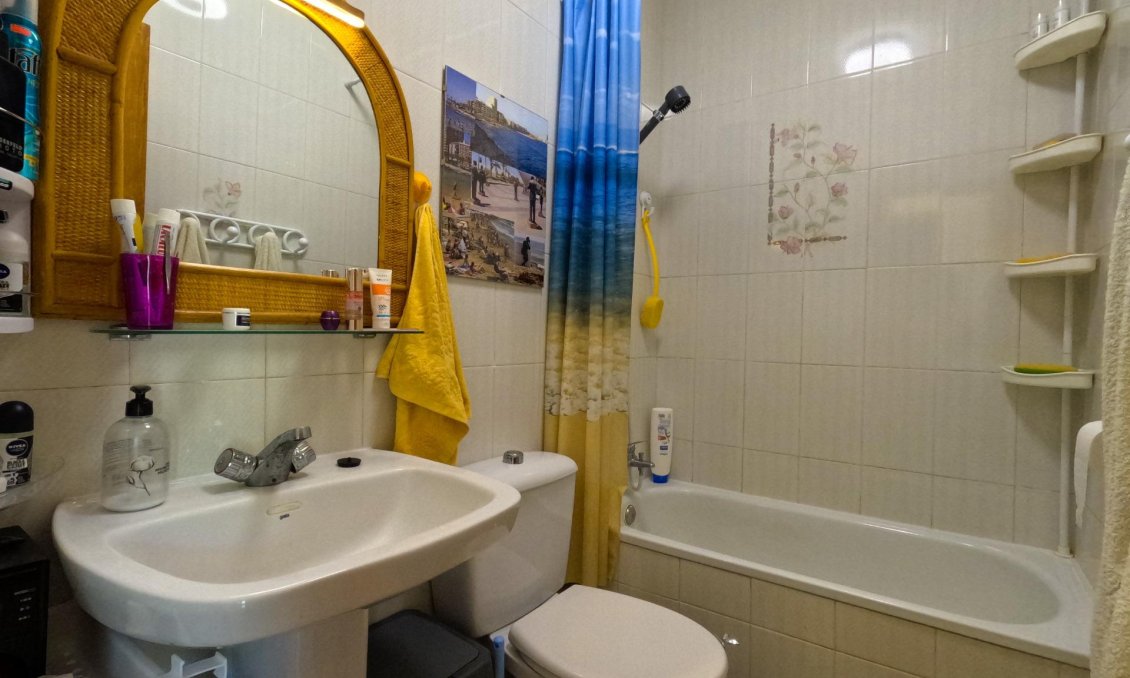 Resale - Apartment -
Torrevieja - Playa del Cura