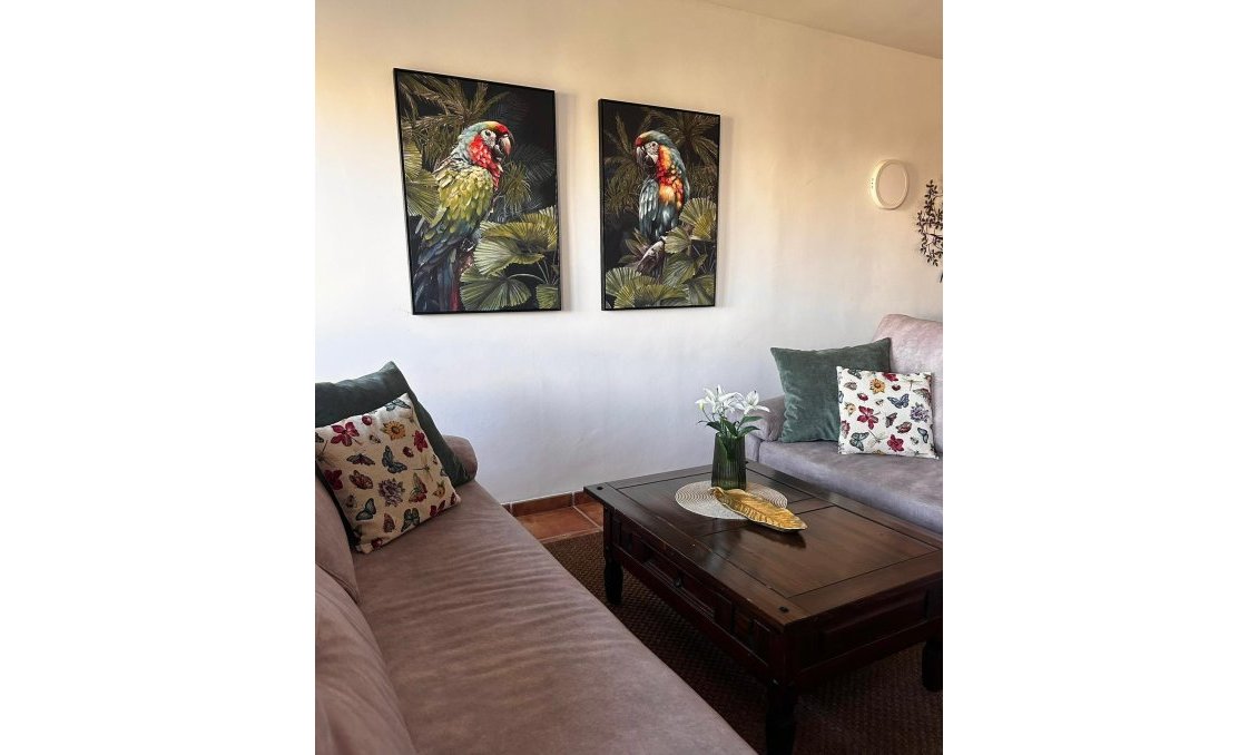 Resale - Apartment -
Torrevieja - Punta Prima