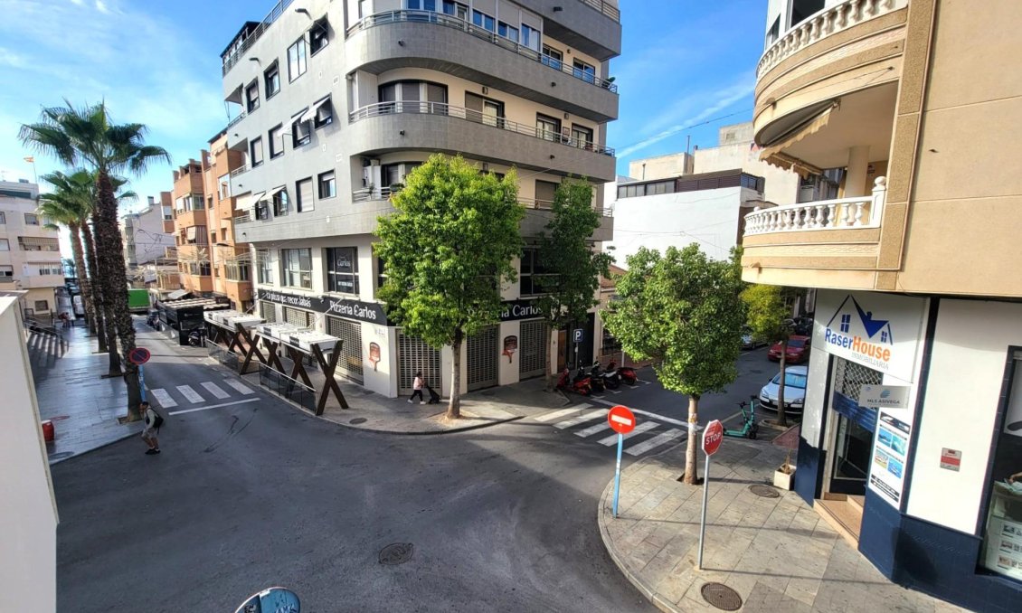 Wiederverkauf - Wohnung -
Torrevieja - Playa del Cura