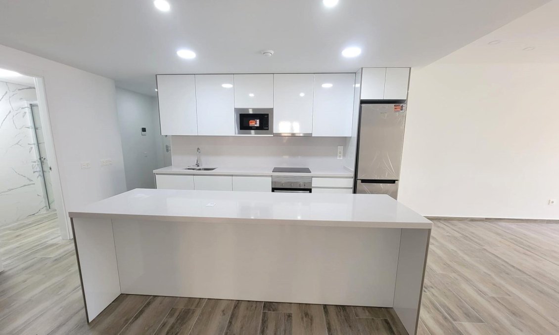 Wiederverkauf - Wohnung -
Torrevieja - Playa del Cura